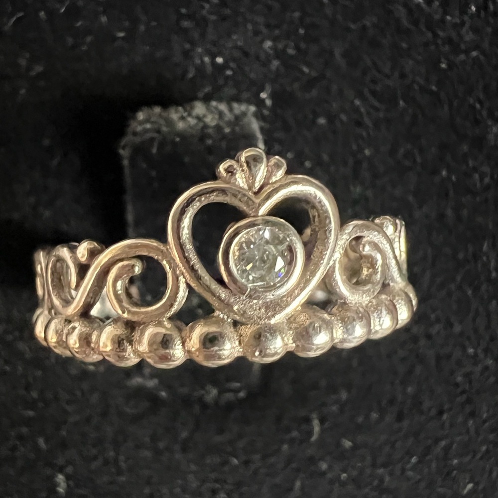 Vintage Pandora crown ring size 6